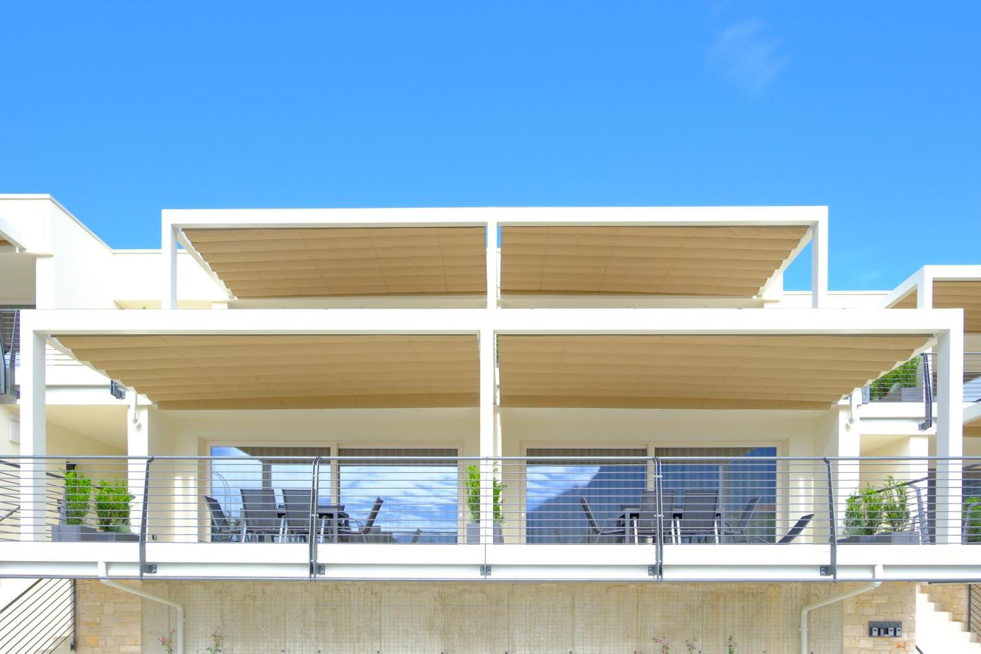 Costa Blu - Terrace Overlooking The Lake & Pool Riva di Solto Exterior photo